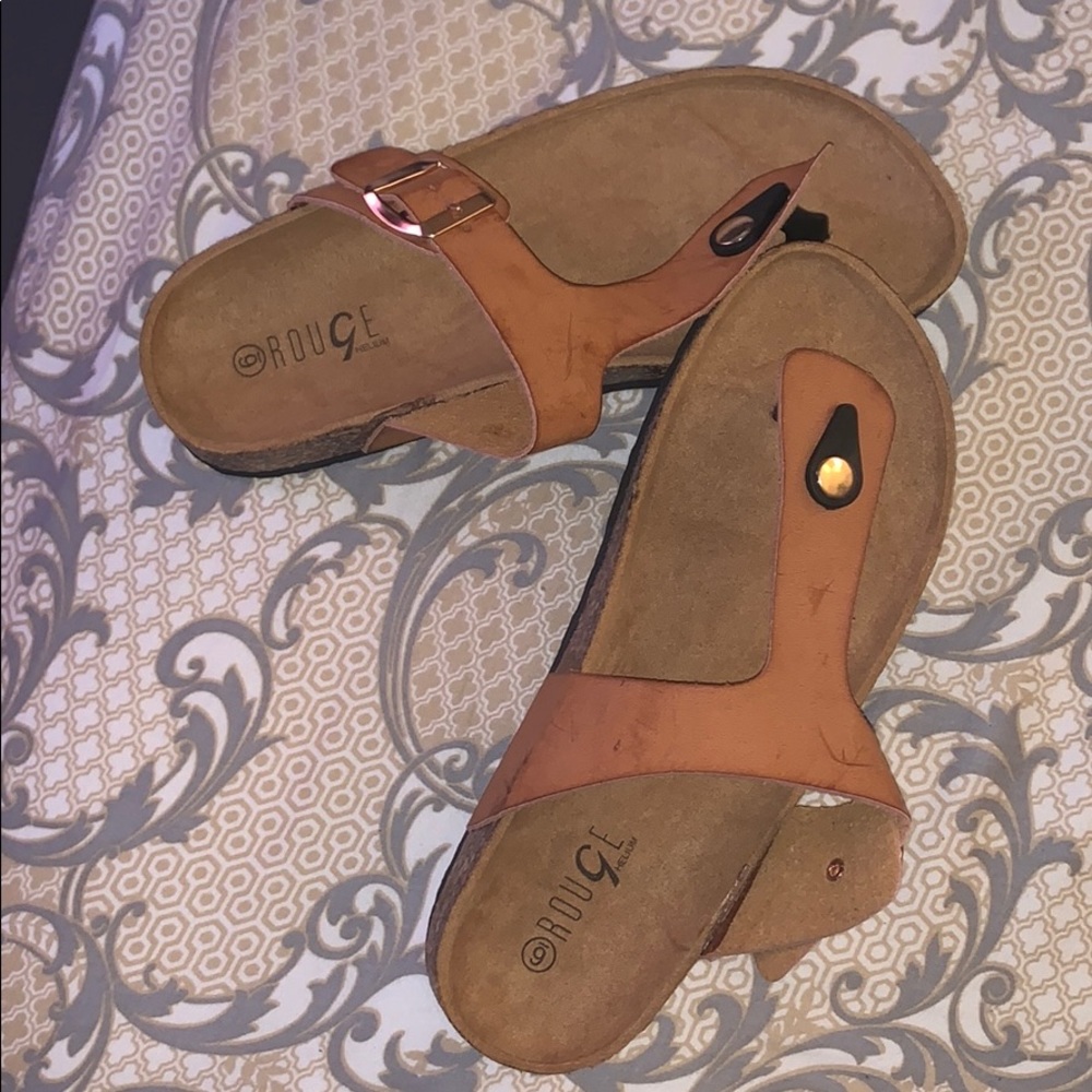 Slippers - Picture 3 of 3